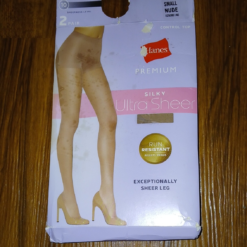 Hanes Silky Ultra Sheer Hosiery - Nude
